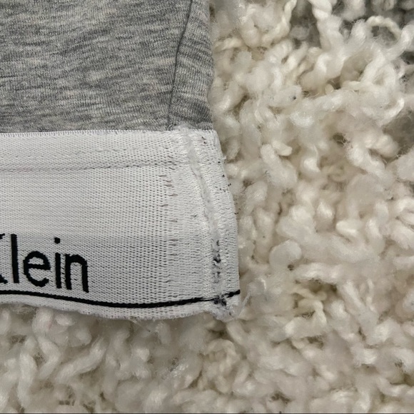 Calvin Klein Bra - Picture 2 of 4